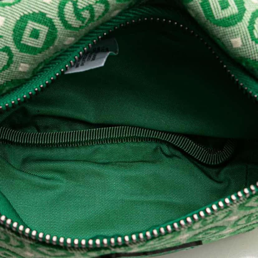 Gucci Kids GG Canvas Star Belt Bag Green Canvas Good condition - Model View