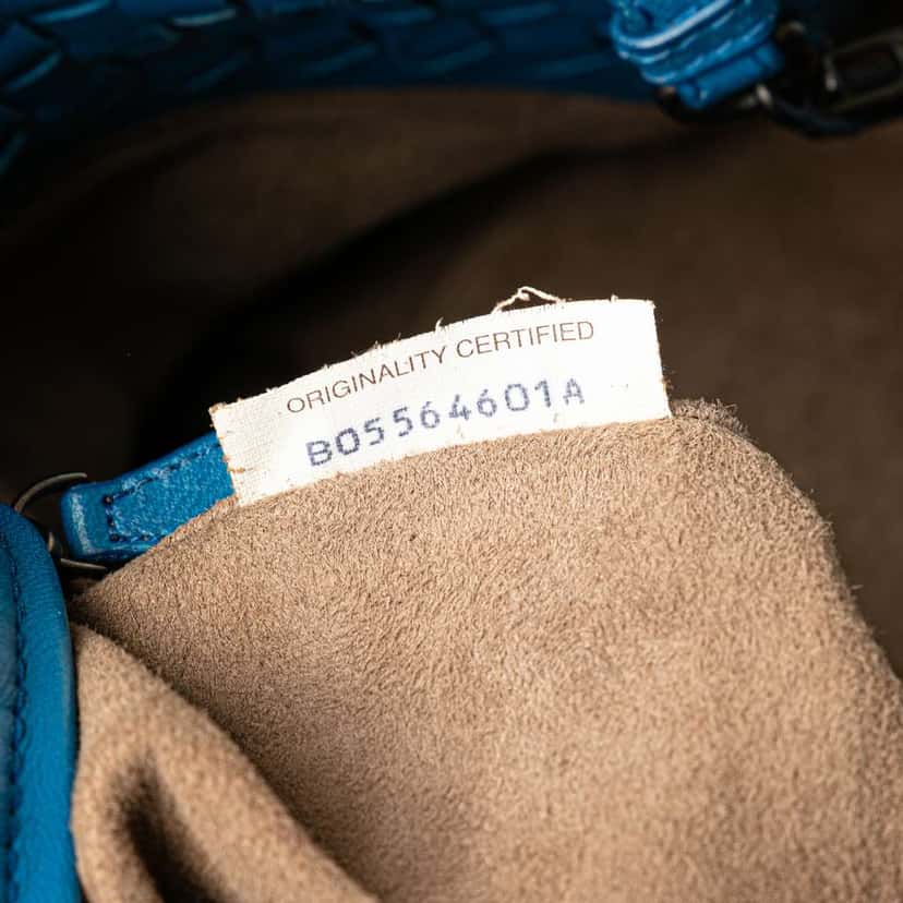 Bottega Veneta Medium Nappa Intrecciato Cesta Tote Blue Leather Good condition - Box View