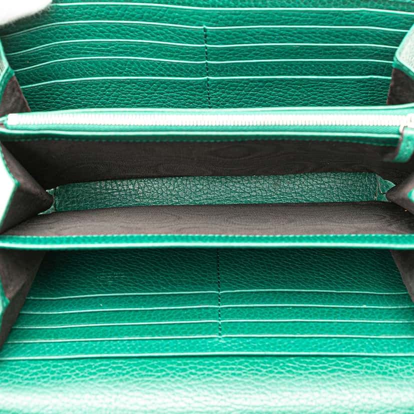 Gucci Mini Leather Dionysus Wallet on Chain Green Leather Good condition - Model View