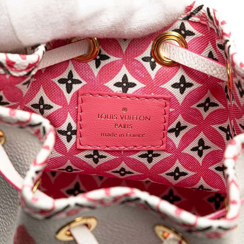 Louis Vuitton Monogram Watercolor Giant By the Pool Nano Noe White Good condition - Box View