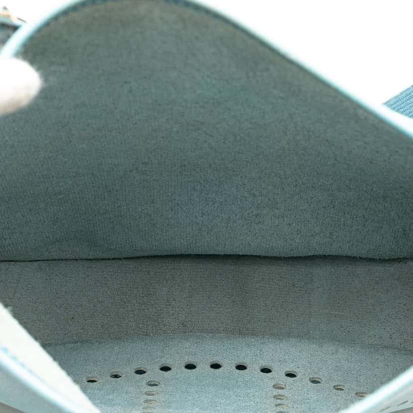 Hermès Clemence Evelyne II PM Blue Leather Good condition - Model View