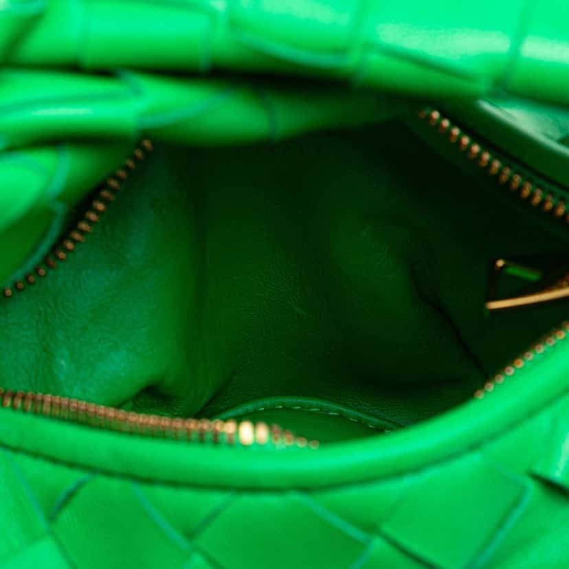 Bottega Veneta Candy Nappa Intrecciato Jodie Green Leather Very good condition - Model View
