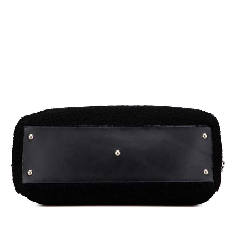 Saint Laurent Shearling Travel Bag Black Very good condition - Inside View
