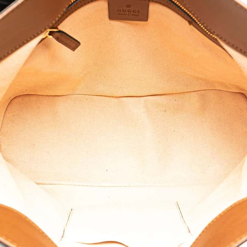Gucci Small GG Supreme Satchel Brown Canvas Good condition - Model View