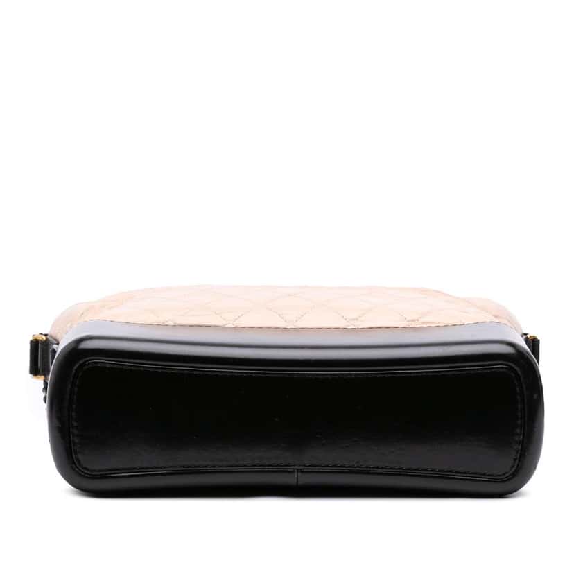 Chanel Large Aged Calfskin Gabrielle Crossbody Brown Leather Very good condition - Inside View