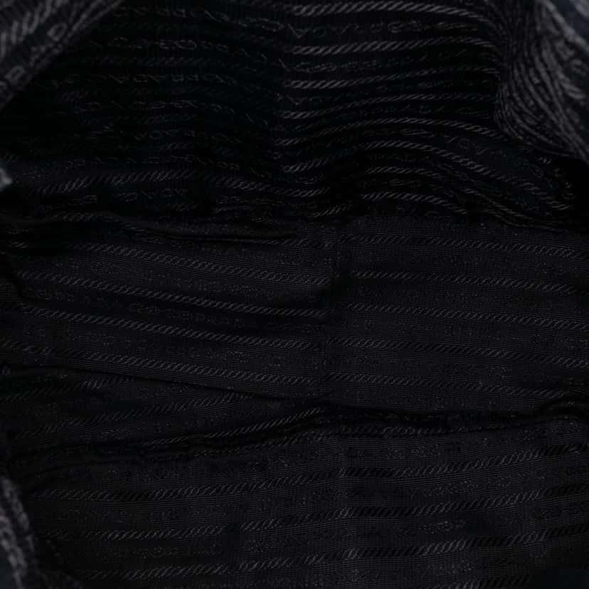 Prada Nappa Gaufre Satchel Black Leather Good condition - Model View