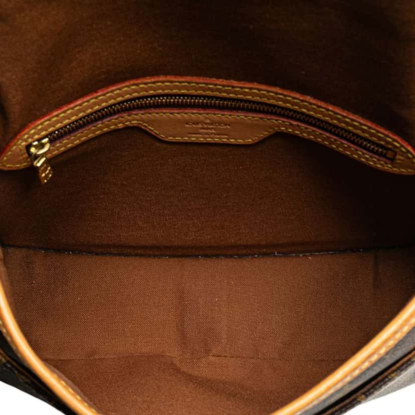 Louis Vuitton Monogram Sologne Brown Good condition - Model View