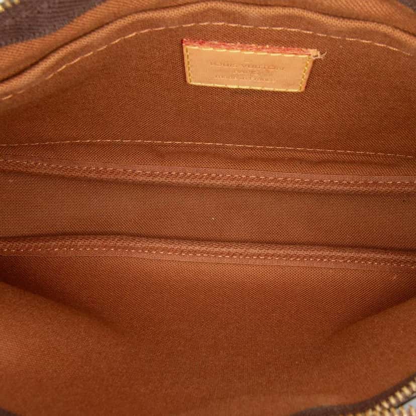 Louis Vuitton Monogram Multi Pochette Accessoires Brown Good condition - Model View