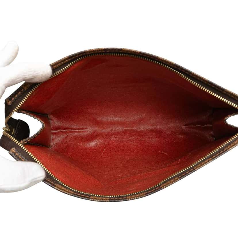 Louis Vuitton Damier Ebene Toiletry Pouch 26 Brown Good condition - Model View