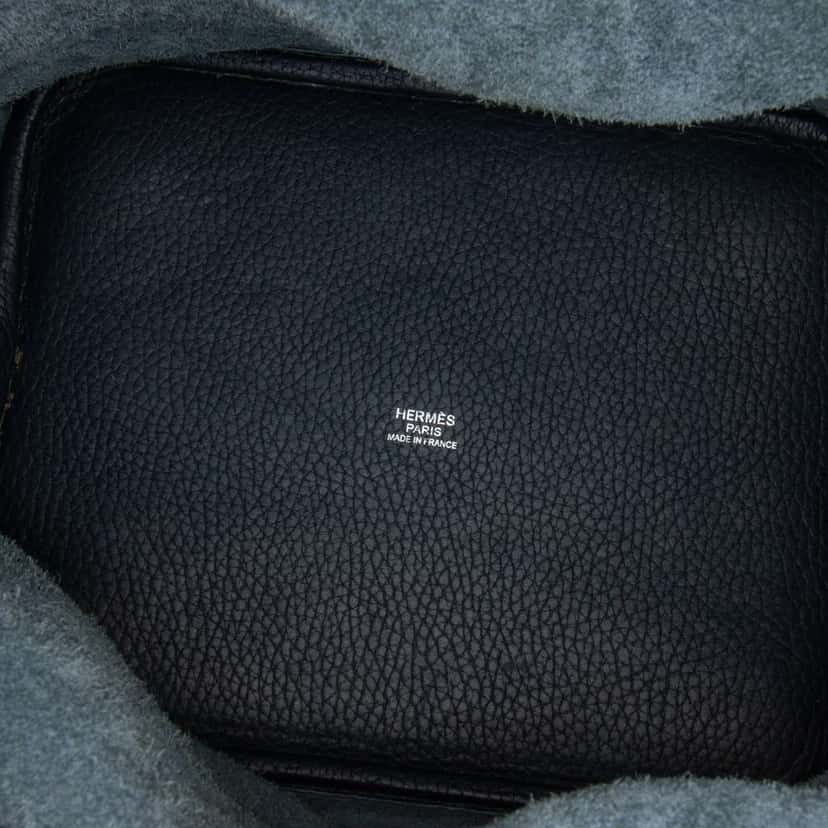 Hermès Clemence Picotin Lock 22 Grey Leather Good condition - Model View