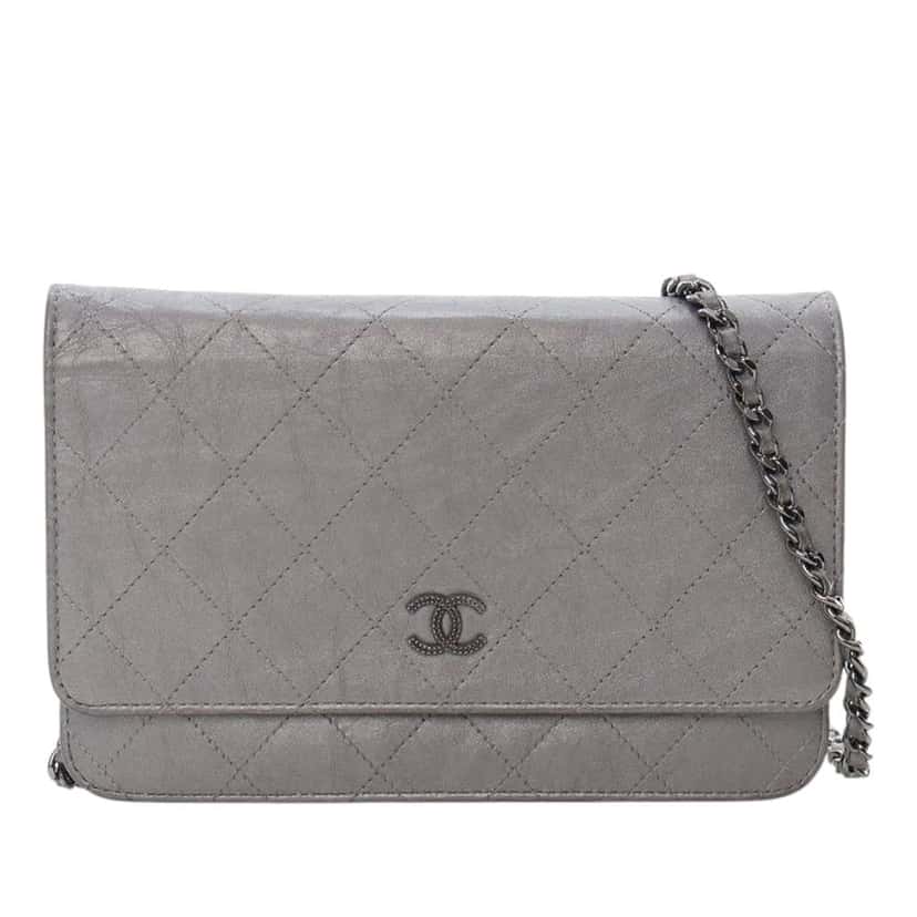 Chanel CC Quilted Aged Calfskin Wallet On Chain Silver Leather Good condition - Front View