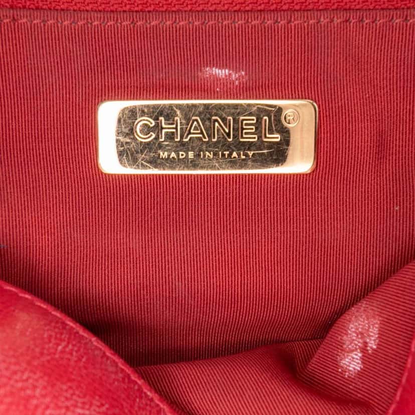 Chanel Maxi Lambskin 19 Flap Red Leather Good condition - Box View