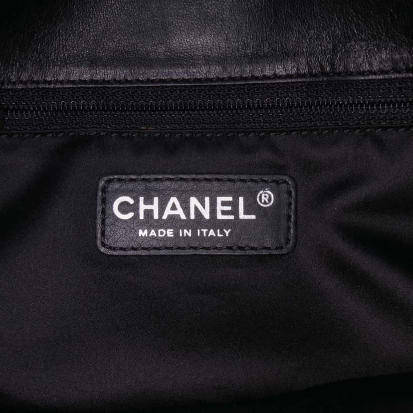 Chanel Large Tweed and Sequin Icons 3 Accordion Flap Black Tweed Good condition - Box View