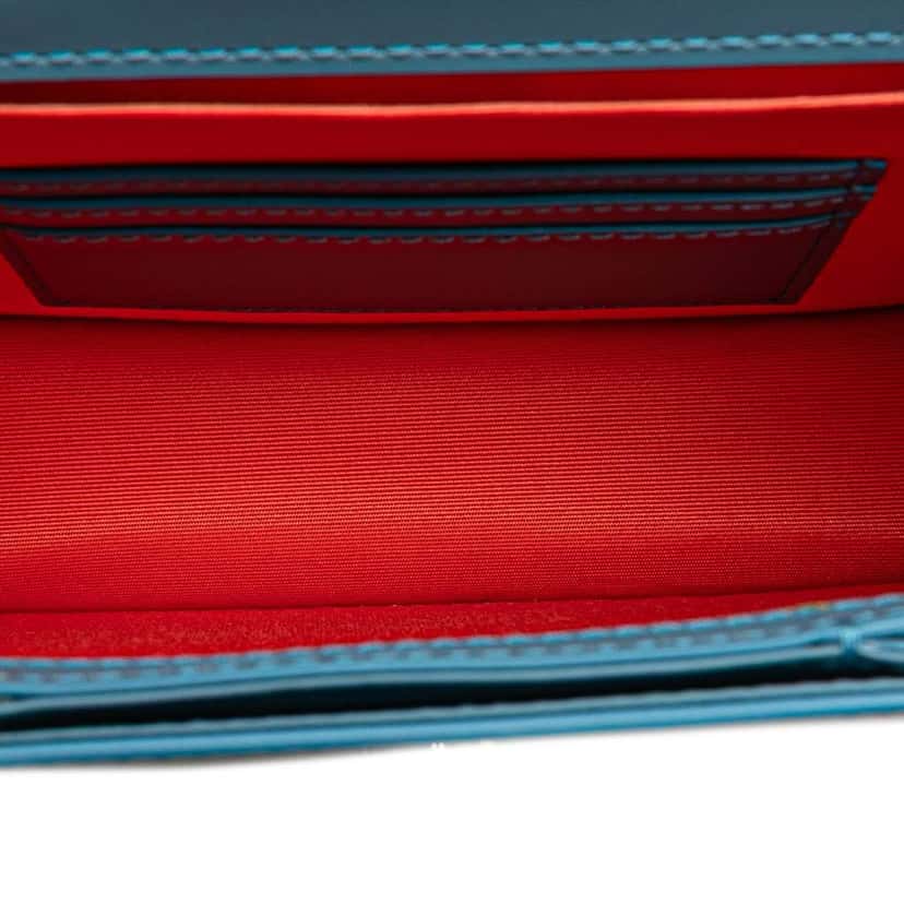 Bvlgari Leather Serpenti Forever Crossbody Blue Leather Good condition - Model View