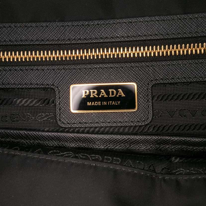Prada Medium Saffiano Trimmed Re Nylon Re Edition 1978 Tote Black Good condition - Box View