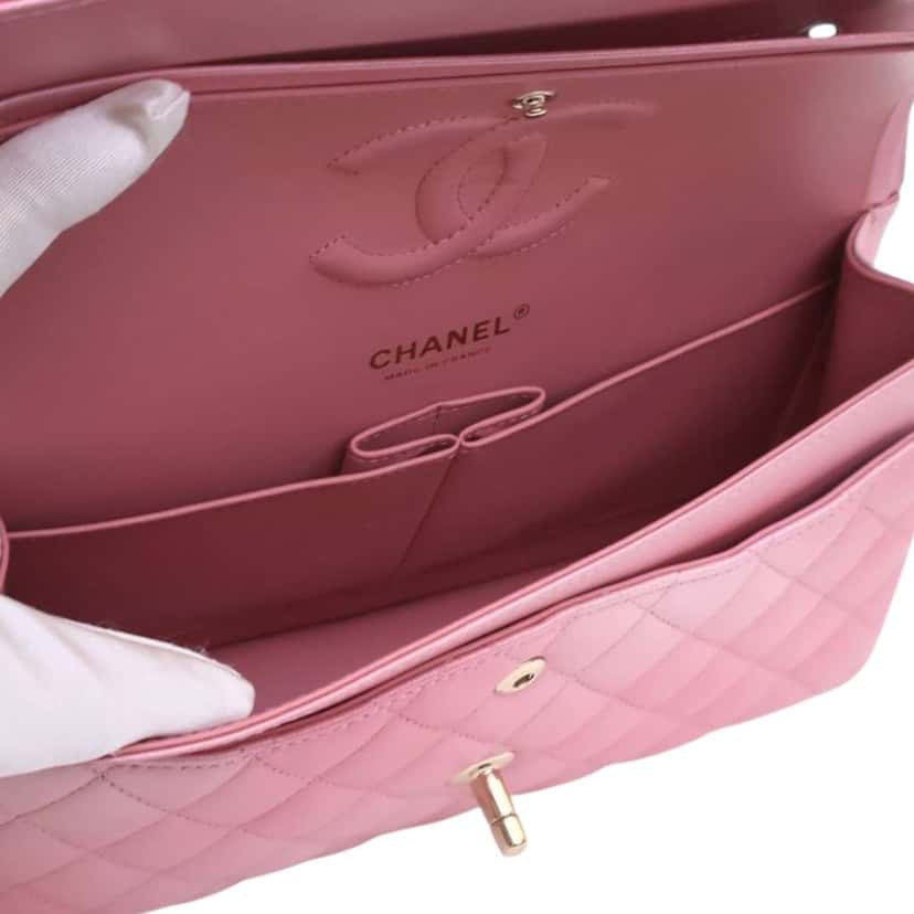 Chanel Medium Classic Iridescent Lambskin Double Flap Pink Leather Good condition - Box View