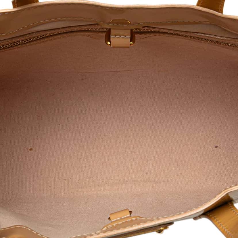 Louis Vuitton Monogram Vernis Wilshire PM Brown Leather Good condition - Model View