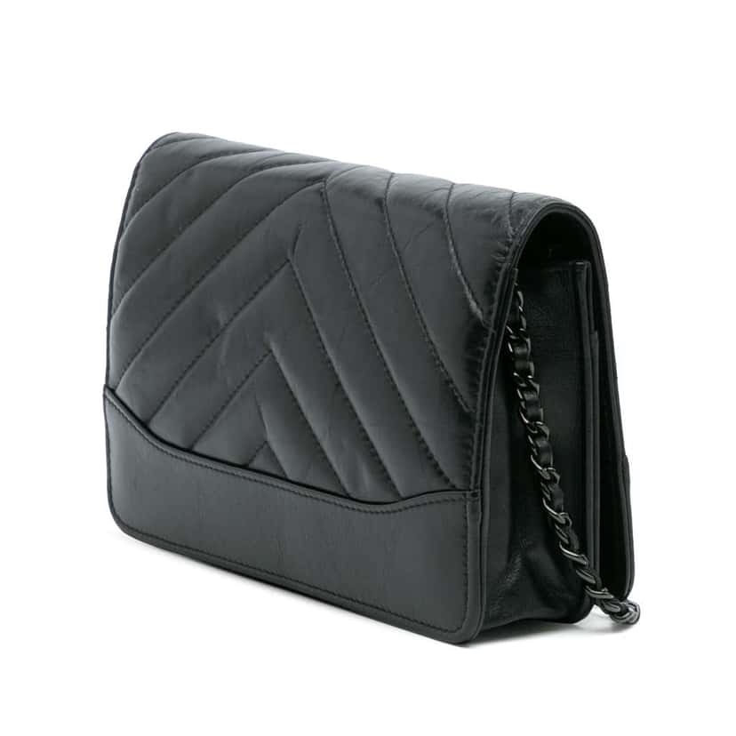 Chanel Chevron Aged Calfskin Gabrielle Wallet On Chain Black Leather Good condition - Back View