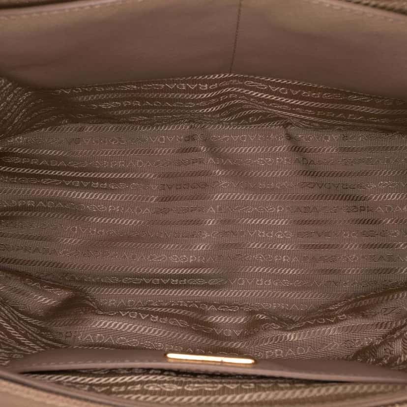 Prada Large Bicolor Saffiano Lux Galleria Double Zip Satchel Brown Leather Good condition - Model View