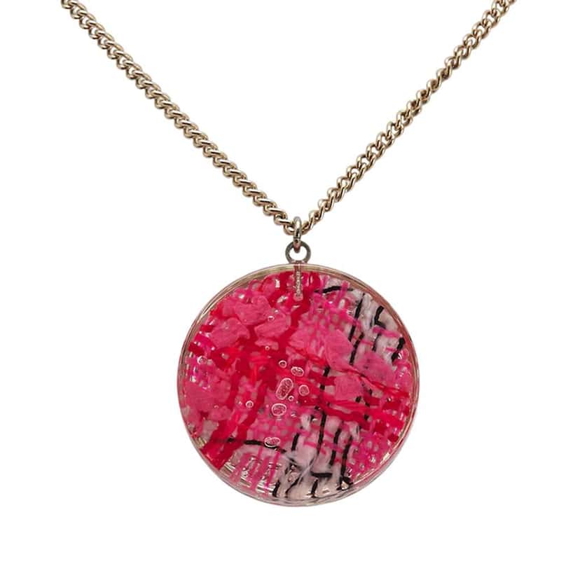 Chanel Gold Plated Resin CC Round Pendant Necklace Gold Metal Good condition - Back View