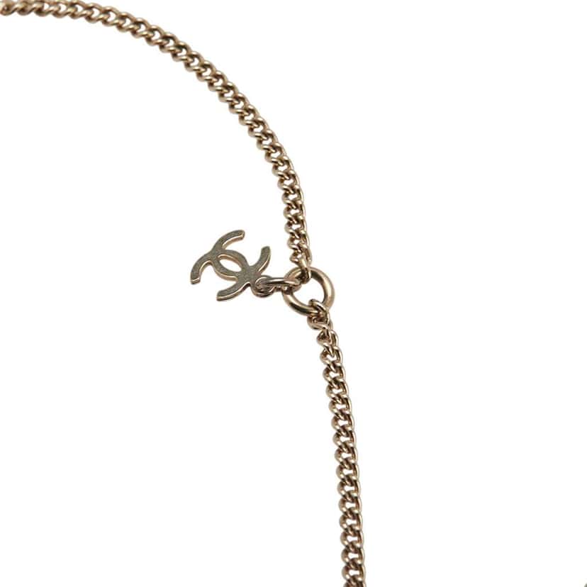 Chanel Gold Plated Resin CC Round Pendant Necklace Gold Metal Good condition - Inside View