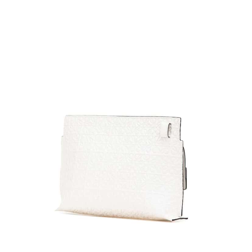 Loewe Embossed Leather Anagram Repeat T Clutch White Leather Good condition - Back View