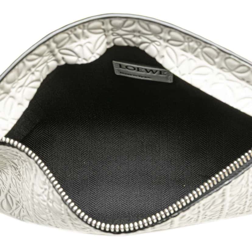 Loewe Embossed Leather Anagram Repeat T Clutch White Leather Good condition - Model View