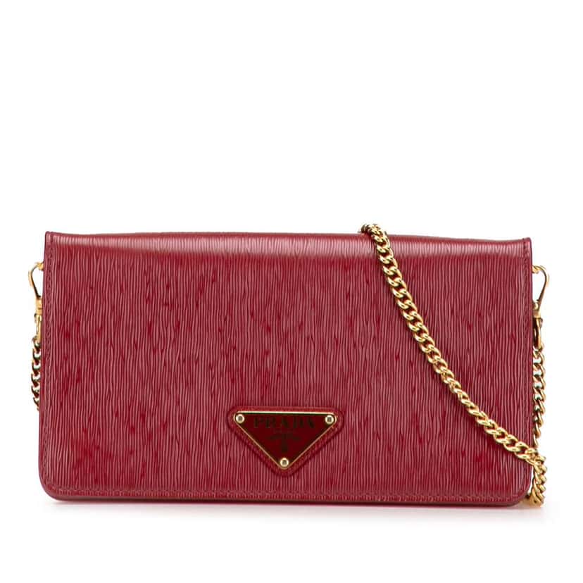 Prada Vitello Move Wallet On Chain Red Leather Good condition - Front View