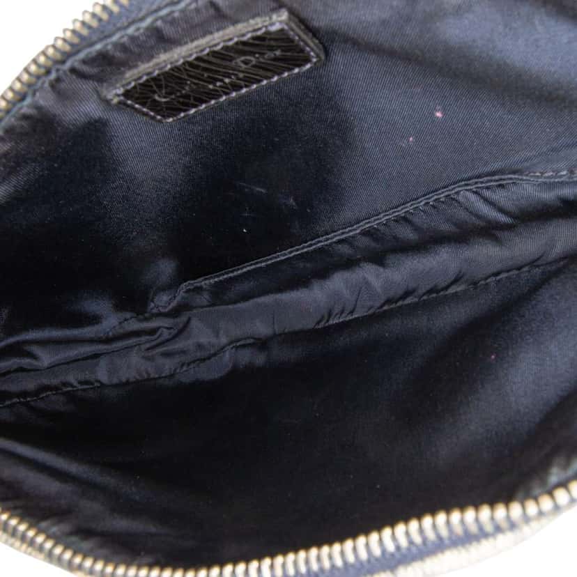 Dior Mini Canvas Printed Denim Saddle Pochette Blue Canvas Good condition - Model View