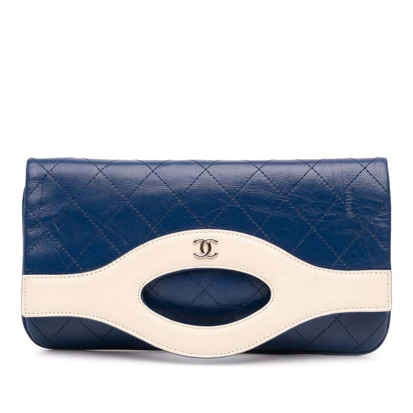 Chanel Small Bicolor Aged Calfskin 31 Pouch Blue Leather Good condition - Front View