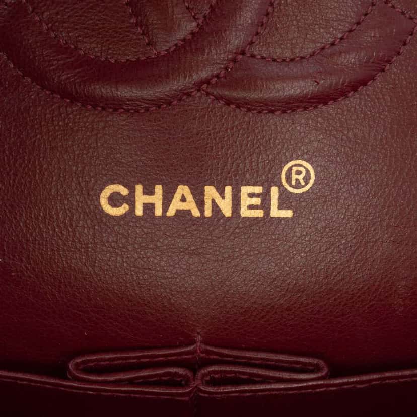 Chanel Medium Classic Lambskin Double Flap Black Leather Good condition - Box View