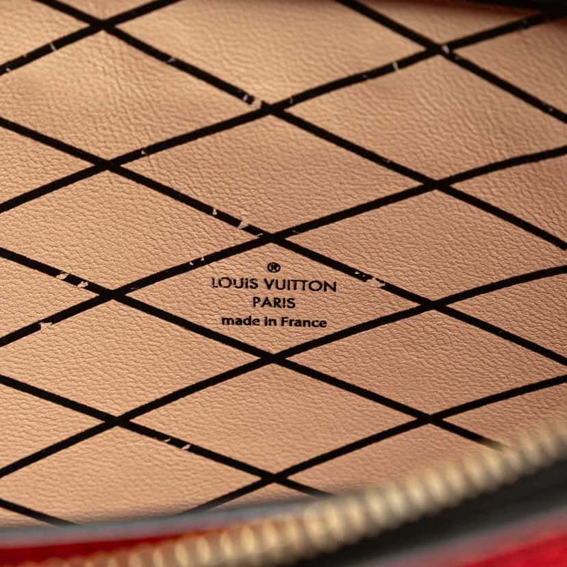Louis Vuitton Epi Trunk Clutch Red Leather Very good condition - Box View