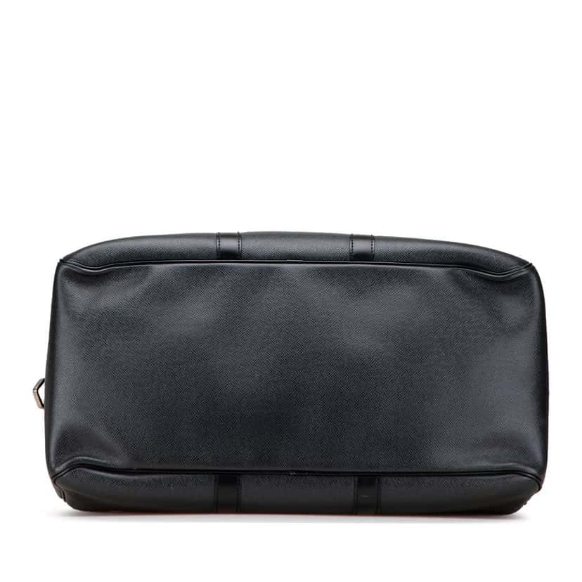 Louis Vuitton Taiga Kendall PM Black Leather Good condition - Inside View