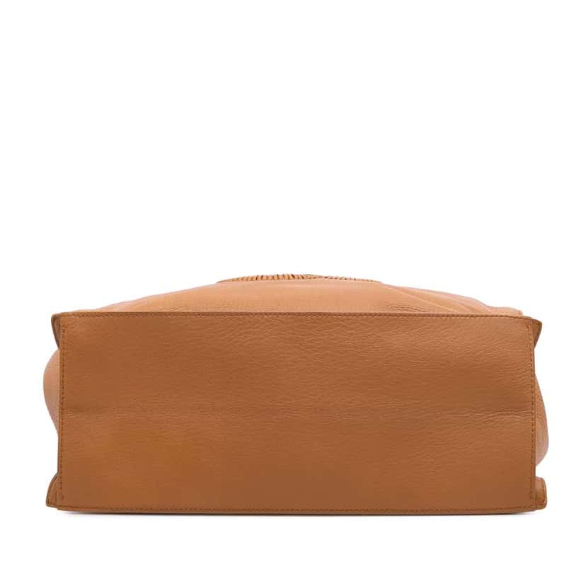 Chanel CC Grained Calfskin Wooden Handle Tote Brown Leather Good condition - Inside View