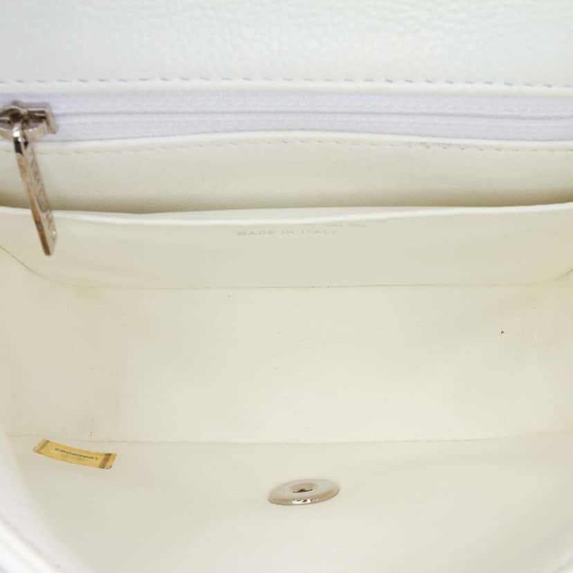 Chanel Mini Square Classic Caviar Single Flap White Leather Good condition - Model View