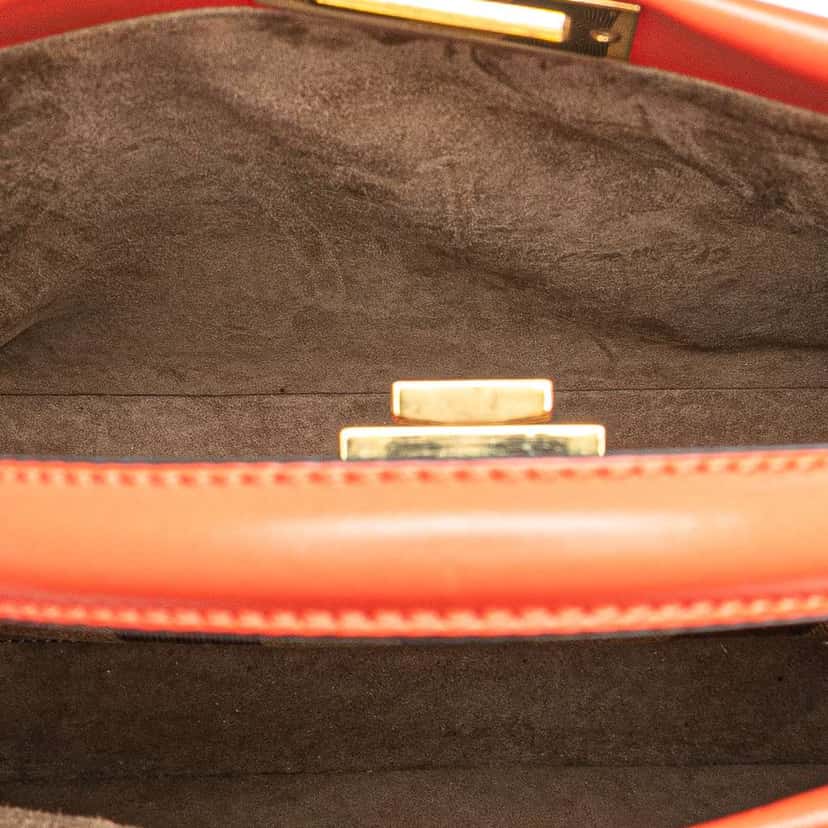 Fendi Medium Shiny Nappa Peekaboo Iconic Satchel Orange Leather Good condition - Model View