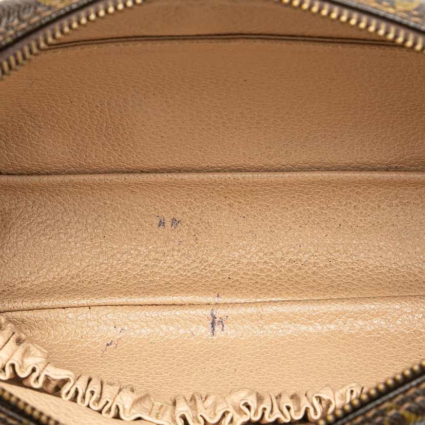 Louis Vuitton Monogram Trousse Toilette 23 Brown Good condition - Model View