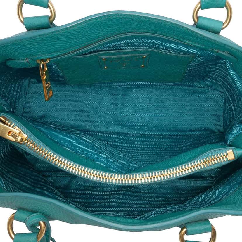 Prada Vitello Daino Open Convertible Tote Blue Leather Good condition - Model View