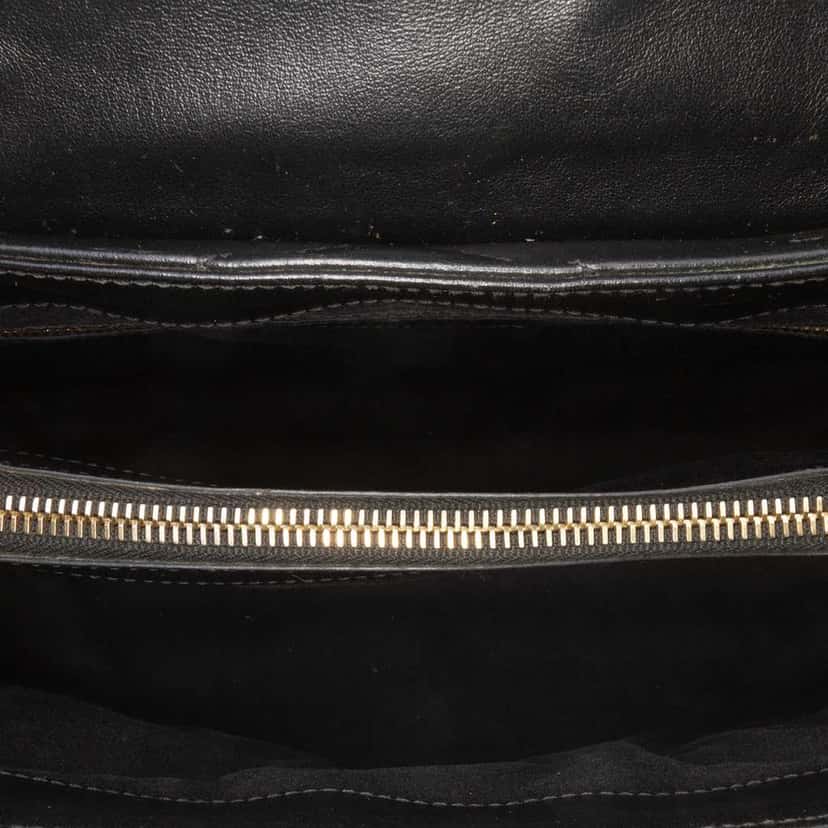 Saint Laurent Medium Matelasse Leather LouLou Shoulder Bag Black Leather Good condition - Model View
