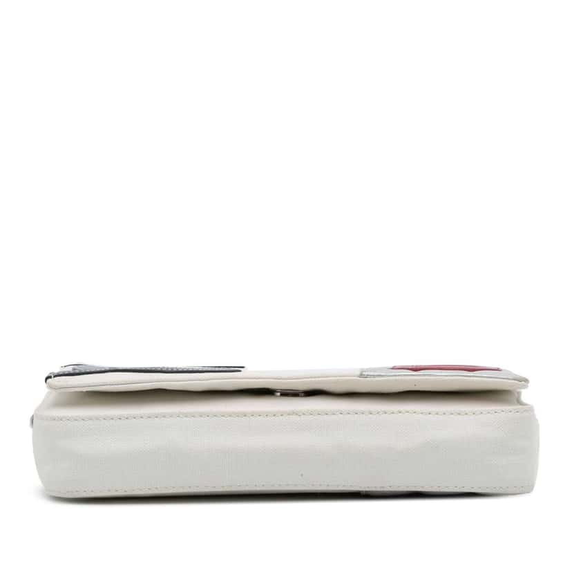 Chanel CC Canvas and Metallic Lambskin No. 5 Chain Flap White Canvas Good condition - Inside View