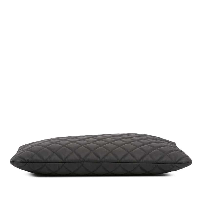 Chanel Large Quilted Nylon O Case Clutch Black Good condition - Inside View