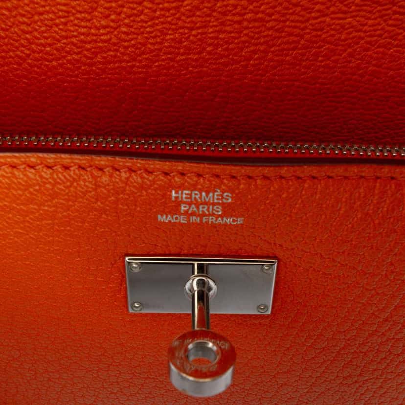 Hermès Chevre Mysore Kelly Longue Wallet Orange Leather Good condition - Box View