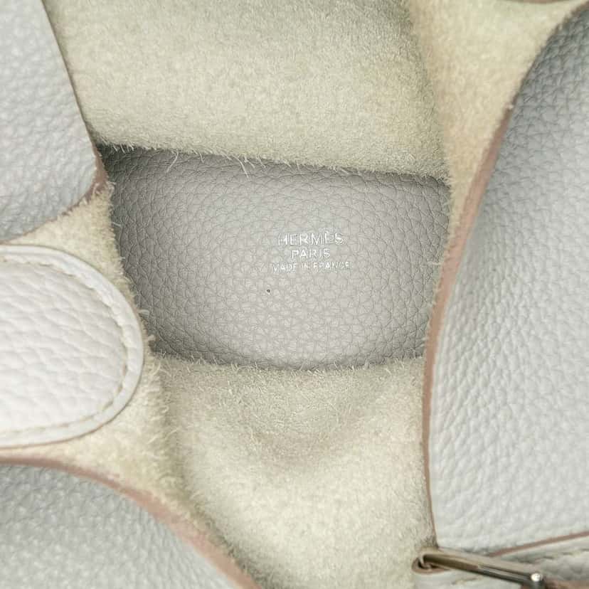 Hermès Clemence Picotin Lock 26 Blue Leather Good condition - Box View