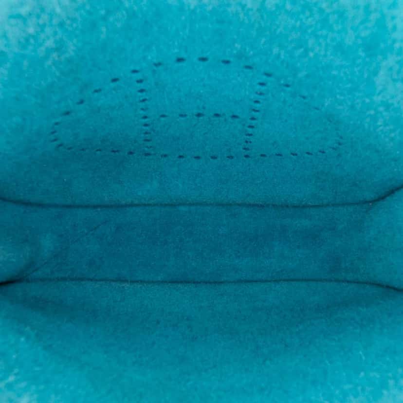 Hermès Clemence Evelyne TPM 16 Blue Leather Good condition - Model View