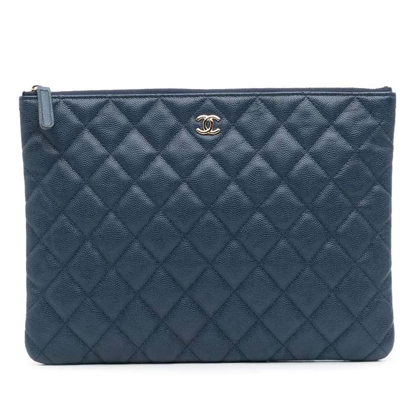 Chanel Medium Quilted Caviar O Case Clutch Blue Leather Good condition - Front View