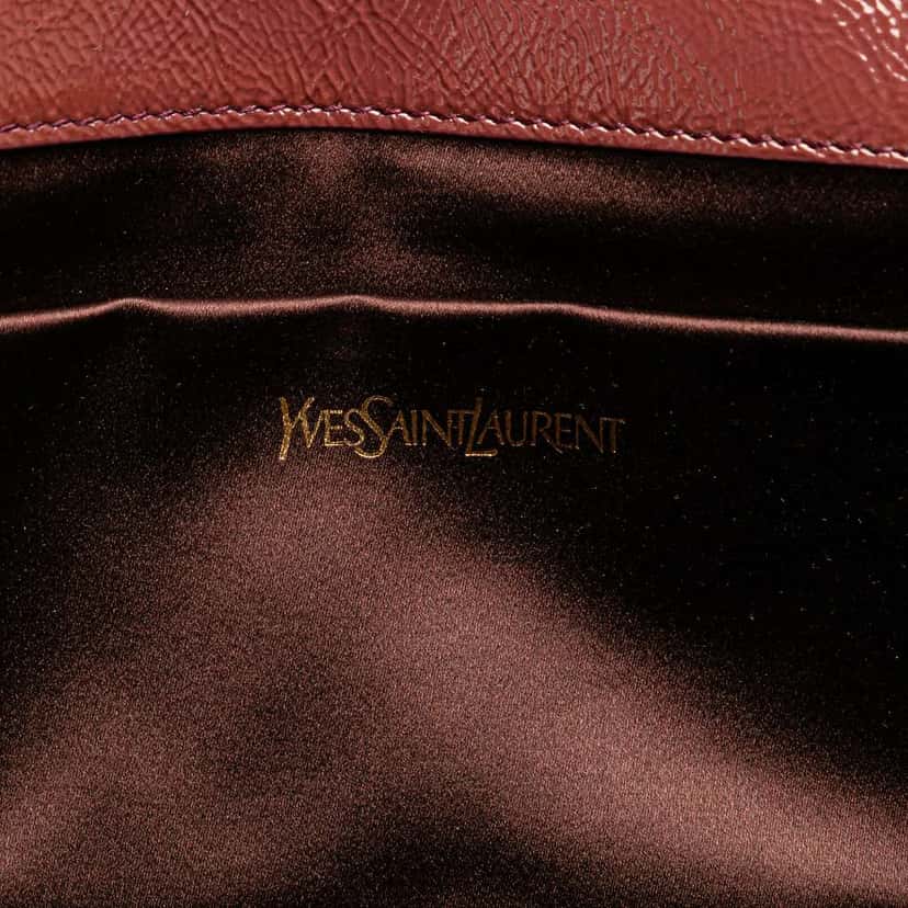 Saint Laurent Large Textured Patent Monogram Belle De Jour Clutch Brown Leather Good condition - Box View
