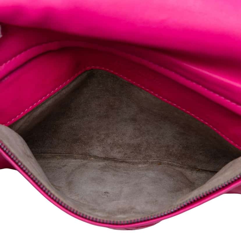 Bottega Veneta Nappa Intrecciato Turn Lock Clutch Pink Leather Good condition - Model View