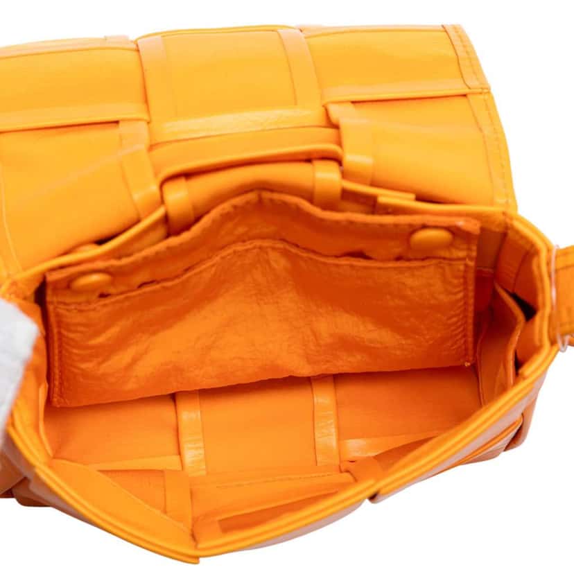 Bottega Veneta Extra Mini Crinkled Lambskin Intrecciato Cassette Crossbody Orange Leather Good condition - Model View