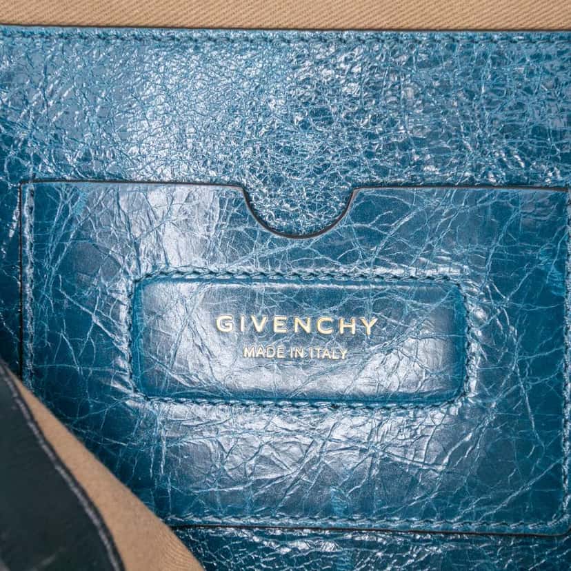 Givenchy Medium Crinkled Patent ID Satchel Blue Leather Good condition - Box View