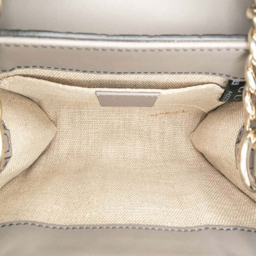Gucci Mini Microguccissima Emily Crossbody Grey Leather Good condition - Model View